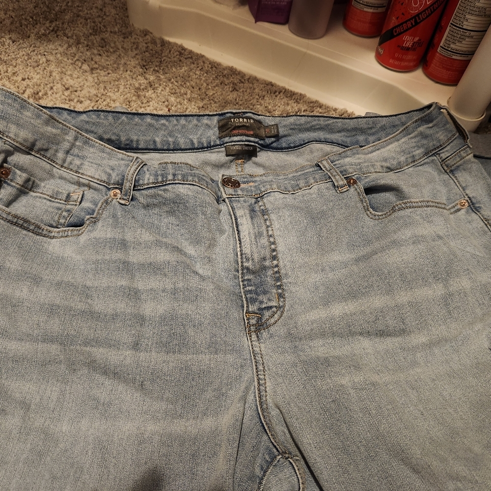 Torrid crops size 20